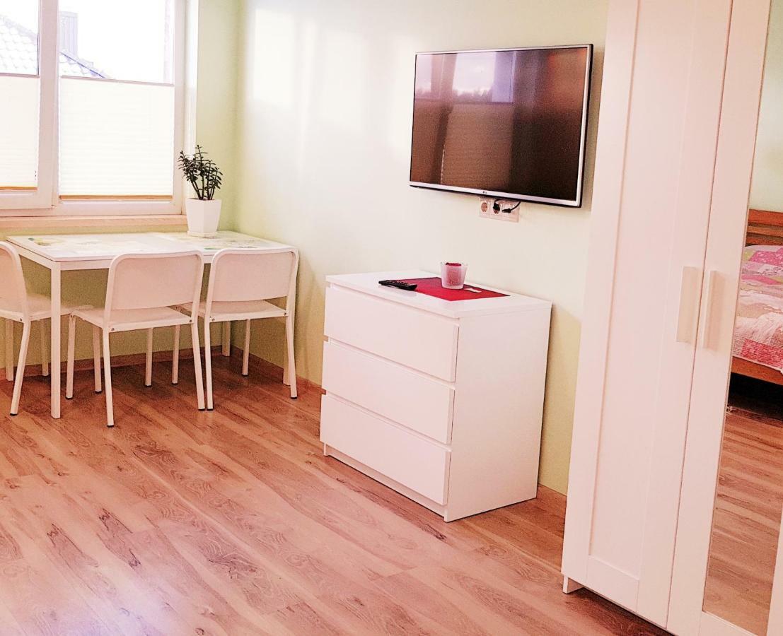 Irmos Apartamentai Salia Klaipedos Toleikiai Exterior foto